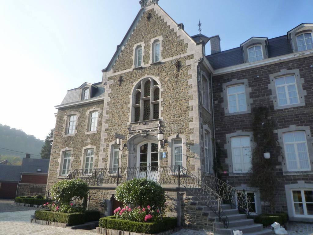 Le Chateau De Rendeux Exterior photo